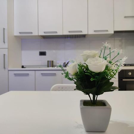 Darsena Lux Apartment Фьюмичино Экстерьер фото