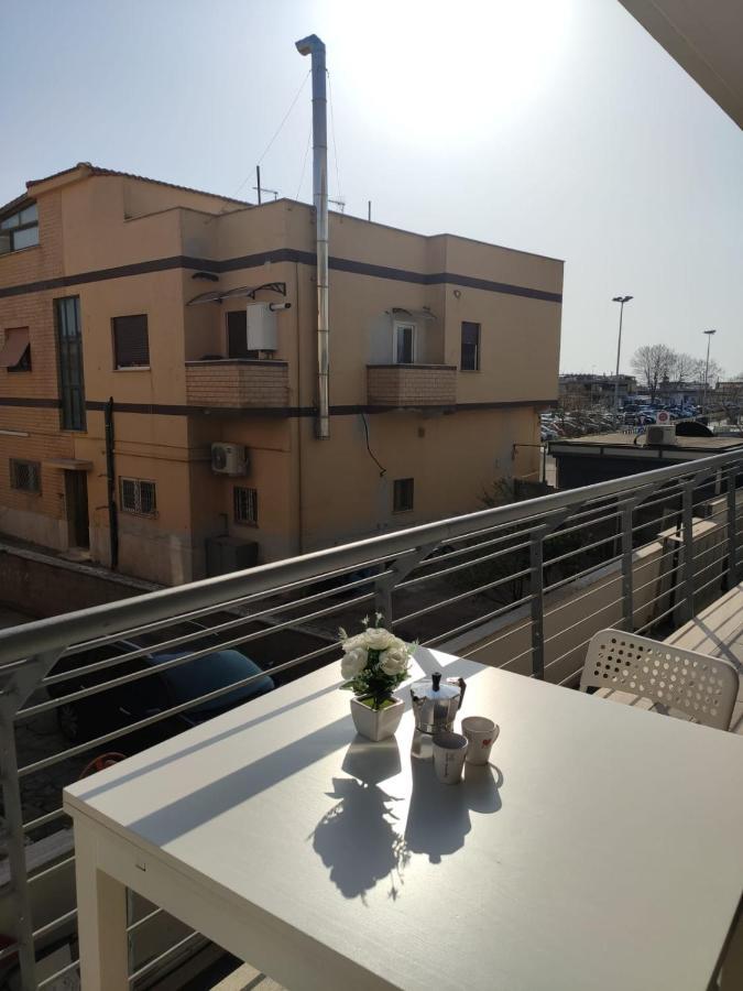 Darsena Lux Apartment Фьюмичино Экстерьер фото